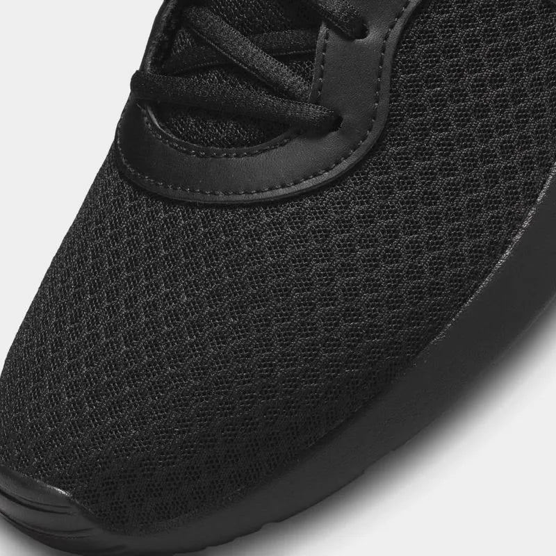 Zapatillas Nike Tanjun NN Negra de Hombre